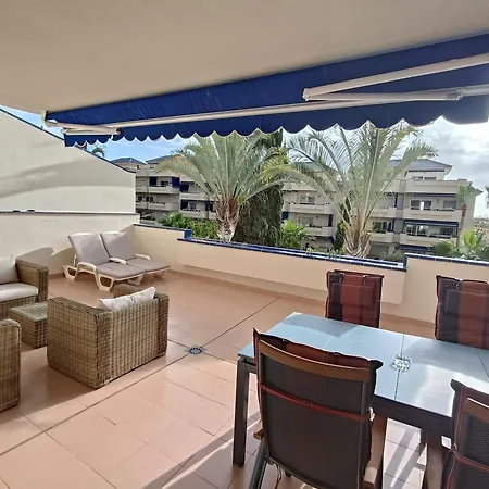 Residencia Playa Graciosa شقة لوس كريستيانوس